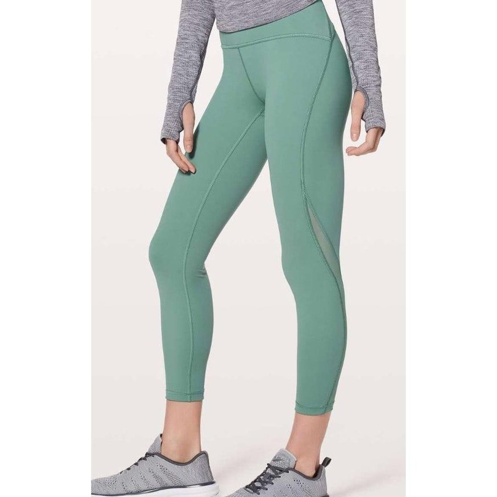 Lululemon Train Times 7/8 Pant *25" in Celadon Size 6 EUC athletic leggings